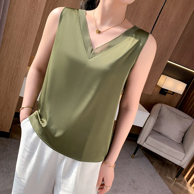 Summer Silk Tank Top Women\'s Satin V-Neck Mulberry Silk Mesh Hollow Hanging Strap Thin Sleeveless Top Fashion Underlay T-shirt