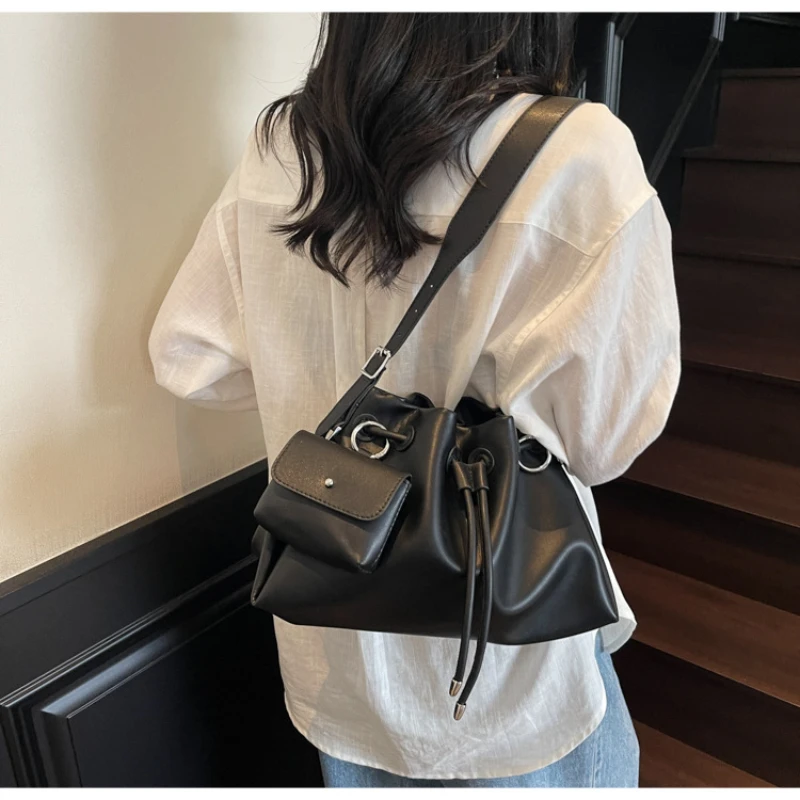

Cute Korean Style Drawstring Bucket Bag Handbag Solid Color Pu Shoulder Bag Handheld Cylindrical Crossbody Bag Women