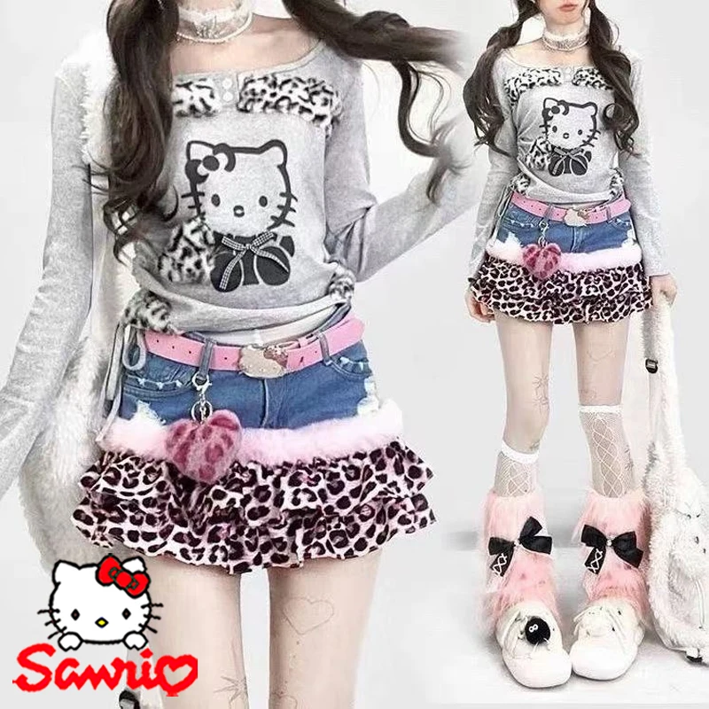 

Sanrio HelloKitty Woman's Print Long Sleeve T-shirt Cartoon Fashion Girls Leopard Print Slim Fit Top Winter Retro Warm Tops