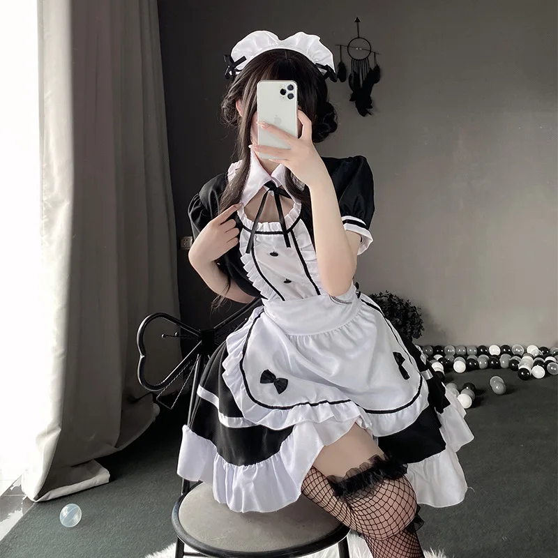 Pokojówka Anime przebranie na karnawał kobiet klasyczna sukienka pokojówka z krótkim rękawem stroje japonia Sexy Lolita fartuch mundur Halloween pielęgniarka ubrania