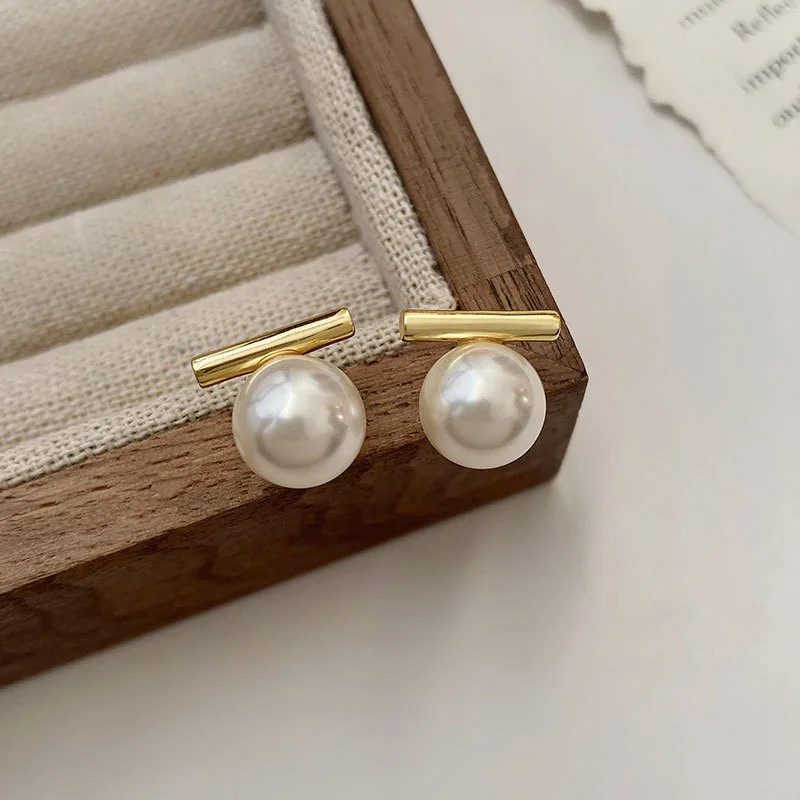 A Stick Imitation Pearl Pendant Earring For Women Temperament Gift Simple Creative Jewelry Accessory