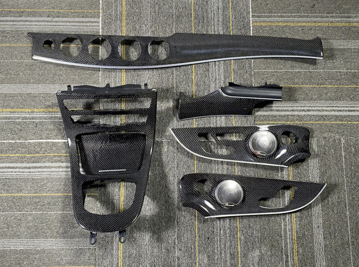 Carbon Fiber Interior Trim for  W213 E400 E53 Coupe Two Doors Four Door  Central Panel and Door Panel Replacement