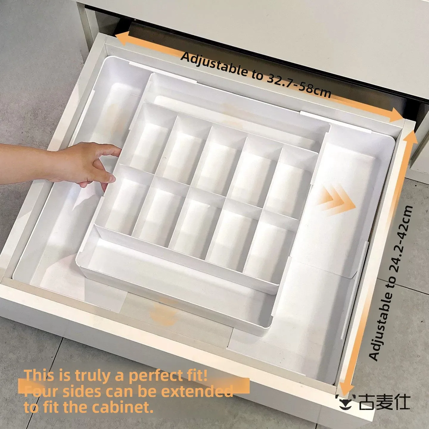 

Three-In-One Drawer Dividers Wardrobe Storage Box for Underwear Socks Women's Underwear Organizer Plastic Material