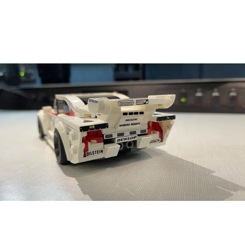 MOC-185810 Klassisches ikonisches Sportwagen-Rennbausteinmodell 320 Teile MOC Creative Boy Kindergeburtstagsspielzeug Geschenk