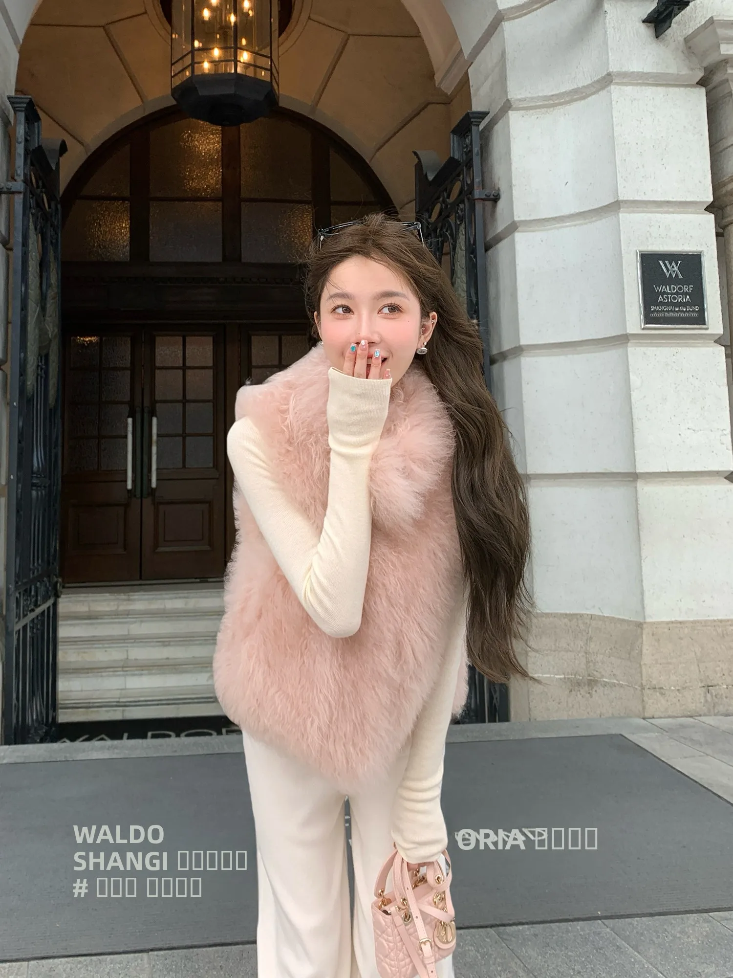 

Женский теплый шерстяной жилет LM с искусственным мехом, имитирующий кожу и мех, короткий, повседневный, для поездок на работу, без рукавов