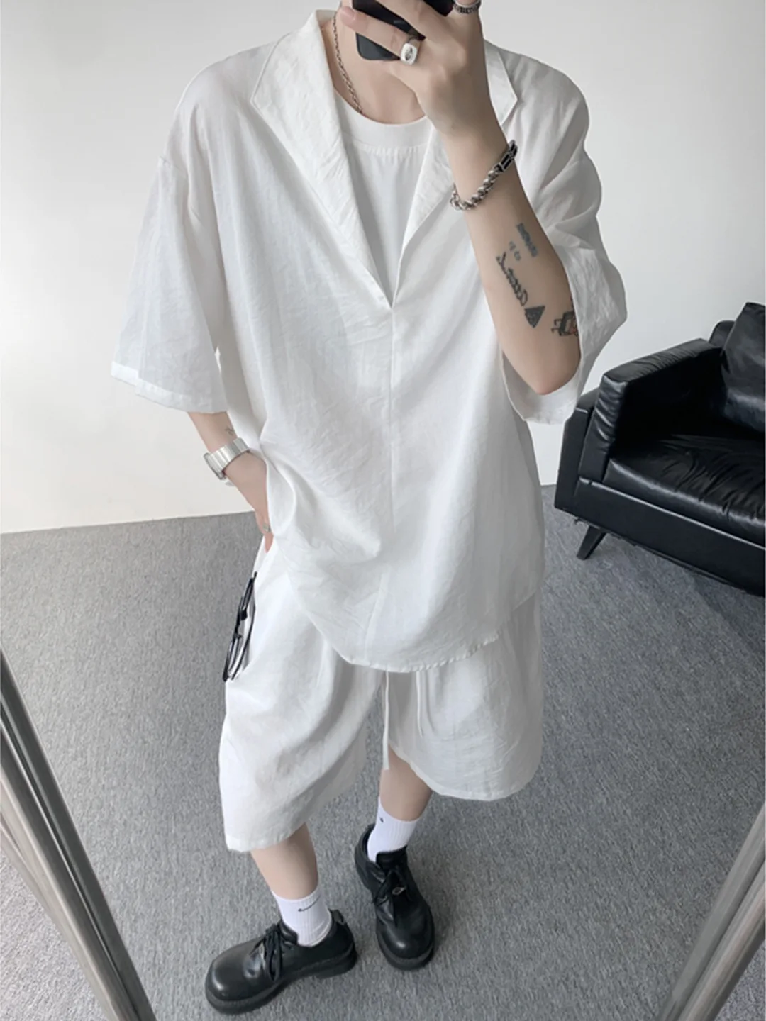 Fake Two-piece V-neck Short-sleeved Boys Casual Linen Suit Large Size Five-point Shorts Two-piece Set Men's Summer view 5