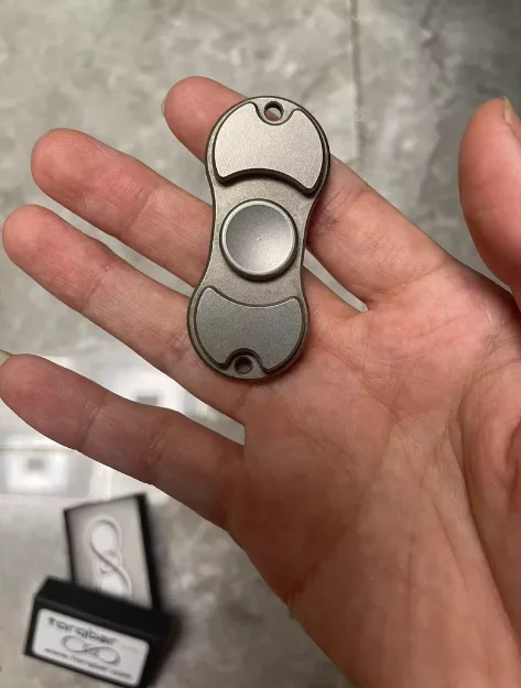 Used EDC Torqbar stainless steel material EDC metal decompression toy