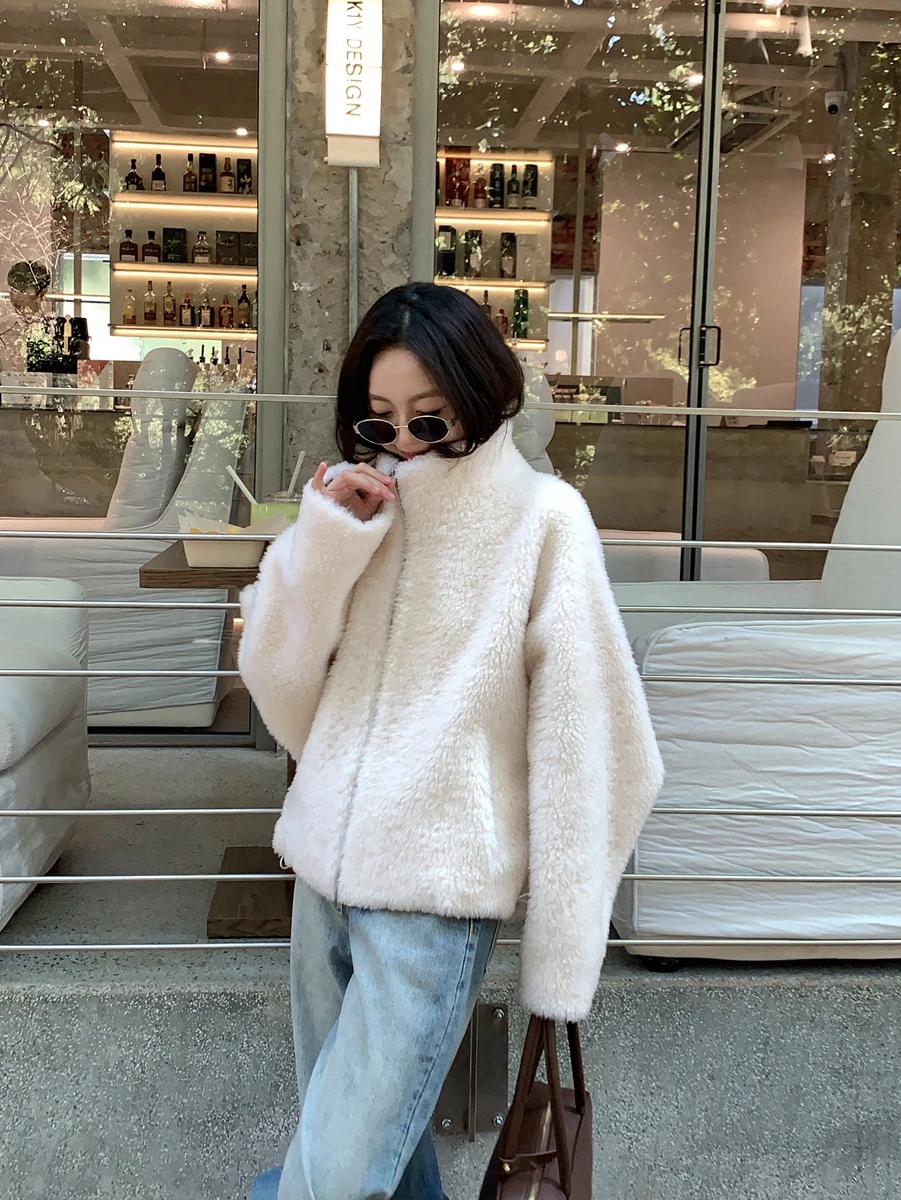 

Warm ort Lamb Fur Jaet Women's Batwing Sve Stand Collar Inteated Leather And Fur Coat Casual Sle Winter New Arrival