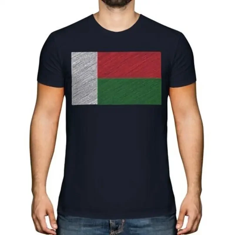 

Madagascar Men's Flag Scroll T-Shirt Gift Madagasikara Malagasy