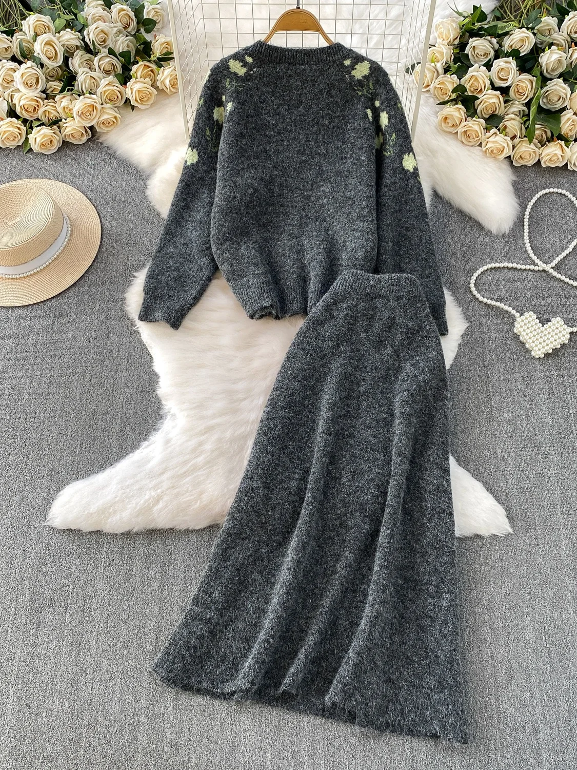 Ele Winter-Outfit, gestrickt, FCE Jaet und Midirock mit hoher Taille, Set mit gestickten 3D-Blumen, lockere Passform, bequem