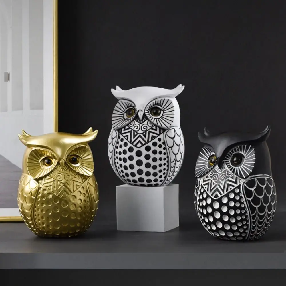 

Modern Resin Craft Owl Figurine Handmade Cute Owl Statue Cartoon Animal Sculpture Desktop