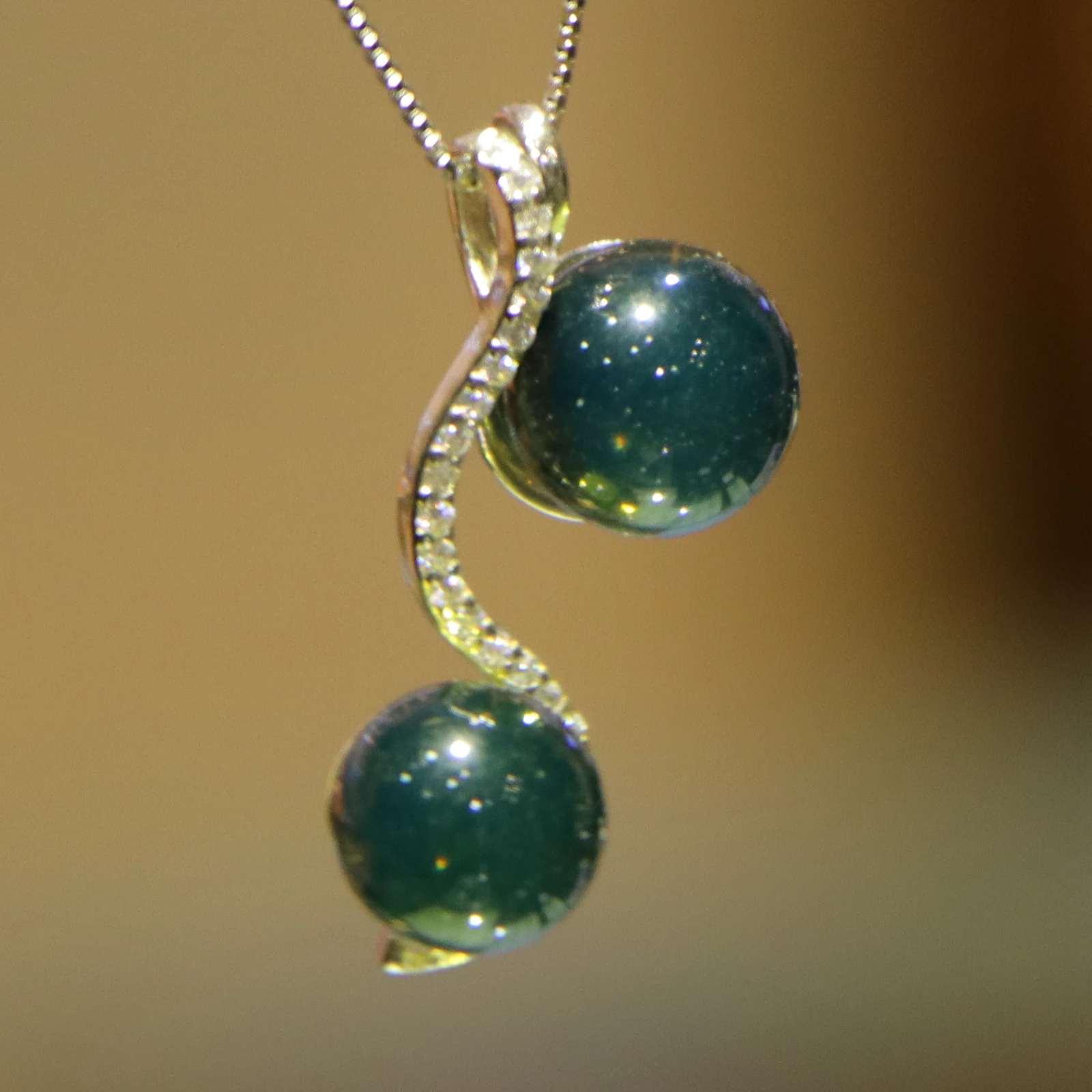 

Pure Silver Natural Mexican Blue Amber Geometric Pendant with 8mm and 9mm Beads
