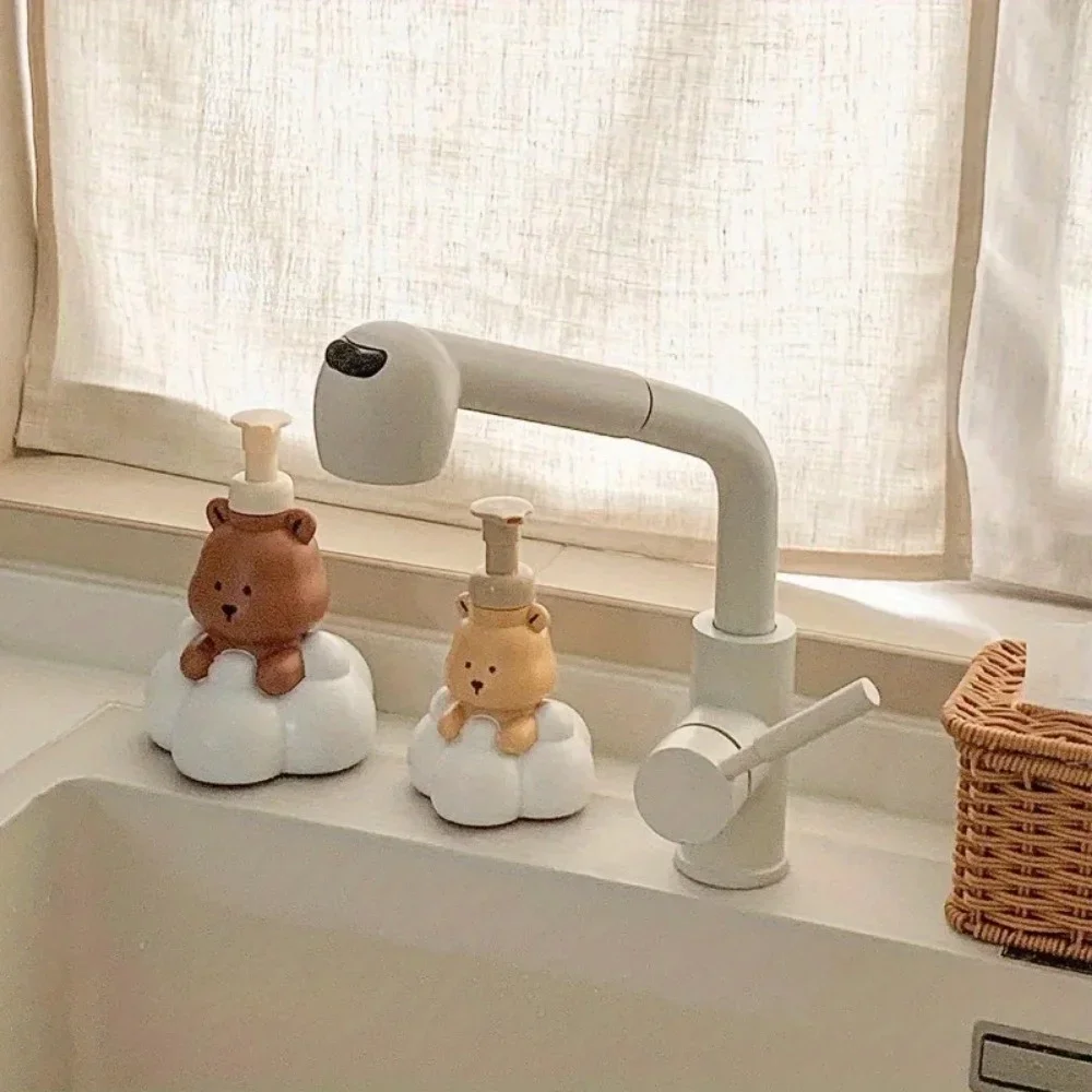 1PC Cartoon Bear Lathering Bottle Press Spray Bottle Bathroom Hand Sanitizer Shampoo Pump Bottle Portable Soap Dispenser