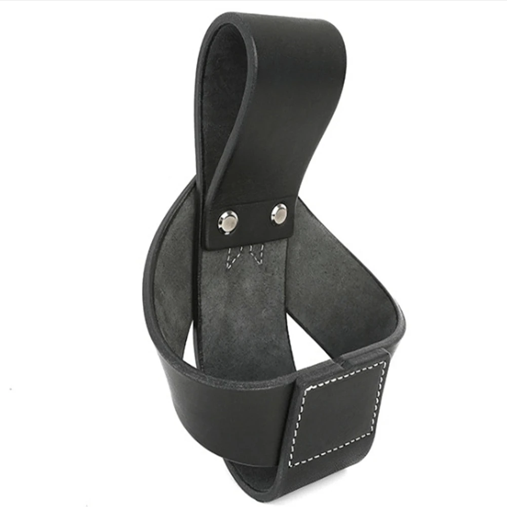 

Compound bow waist hanger support for archers focused on reducing fatigue and improving comfort during extended