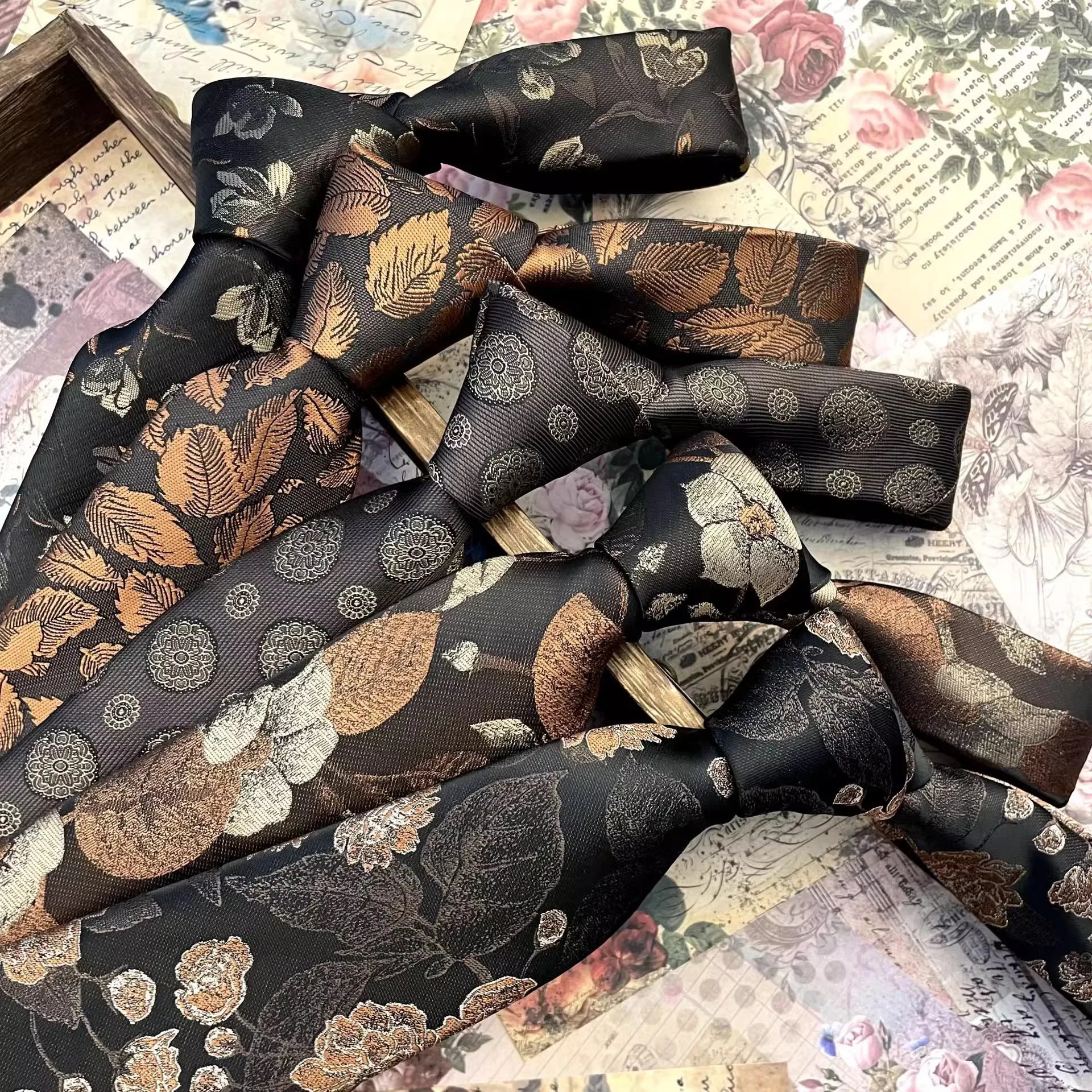 8 سنتيمتر التعادل الرجال الرجعية الذهب الأحمر الأعمال واسعة الزفاف العريس بدلة رسمية الرجال ربطة العنق اليد #3