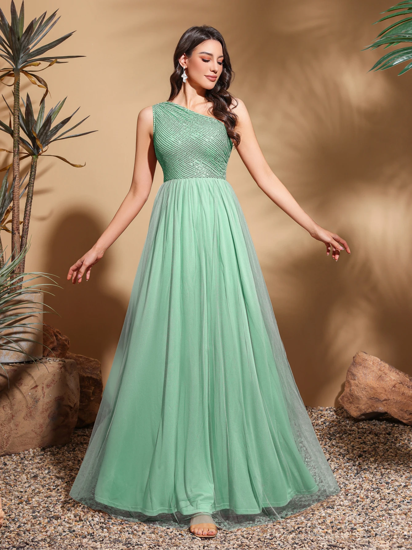 فستان مرقع شبكي مزين بالترتر خارج الكتف للتجمعات العائلية، وحفلات أعياد الميلاد، فستان أنيق وعصري، فستان نسائي طويل، فستان الحفلات، فستان سهرة نسائي، فستان سهرة، فستان سهرة عصري، فستان حفلة موسيقية، فستان حفلة موسيقية، فستان حفلة موسيقية، فستان التخرج