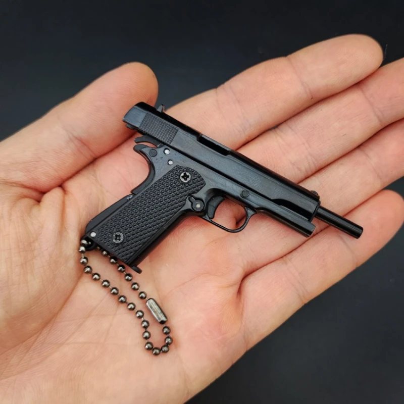 1:3 معدن الذهب M1911 كولت مسدس لعبة نموذج الاصطناعي بندقية صغيرة سبيكة المفاتيح نظرة مجموعة حقيقية الدعامة عيد ميلاد معلقة هدية الصبي #6