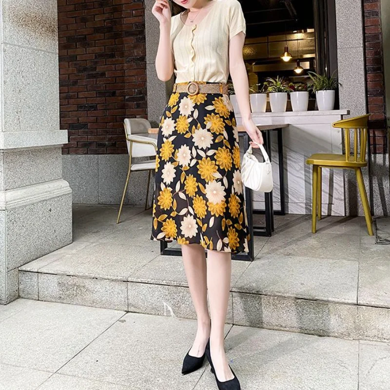 

New Spring and Summer Women's Style High Waist Loose Elastic Chiffon A-Line Floral Elegant Fashion All-match Commuter Skirt