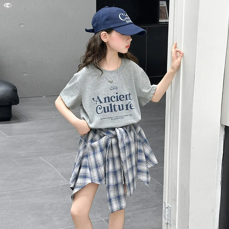 Girls' Summer Short SleeveTT-shirt set for older children2026Loose-fitting irregular plaid skirt for children, two-piece set