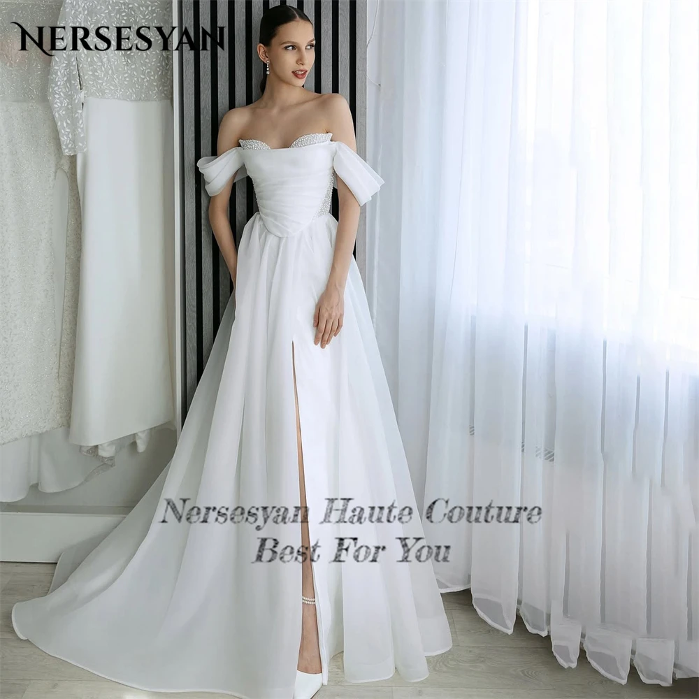 Nersesyan elegante glitter vestidos de casamento fora do ombro fenda lateral pérolas organza uma linha vestido de noiva сudenдебное пла coi personalizado