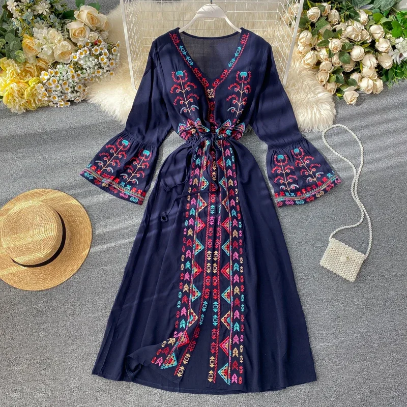 Vestido Bohe de estilo nacional para mujer, vestido de playa para vacaciones, vestido largo de lino y algodón bordado