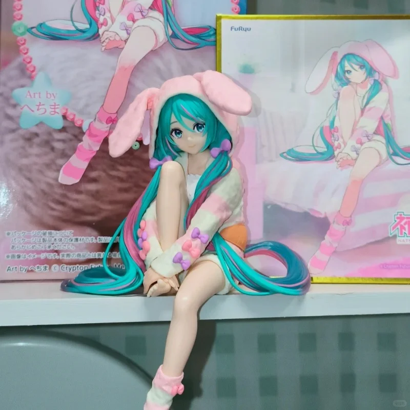 originale-furyu-hatsune-miku-orecchie-di-coniglio-pigiama-anime-accessori-modello-di-garage-collezione-vocaloid-decorazione-giocattolo-regalo