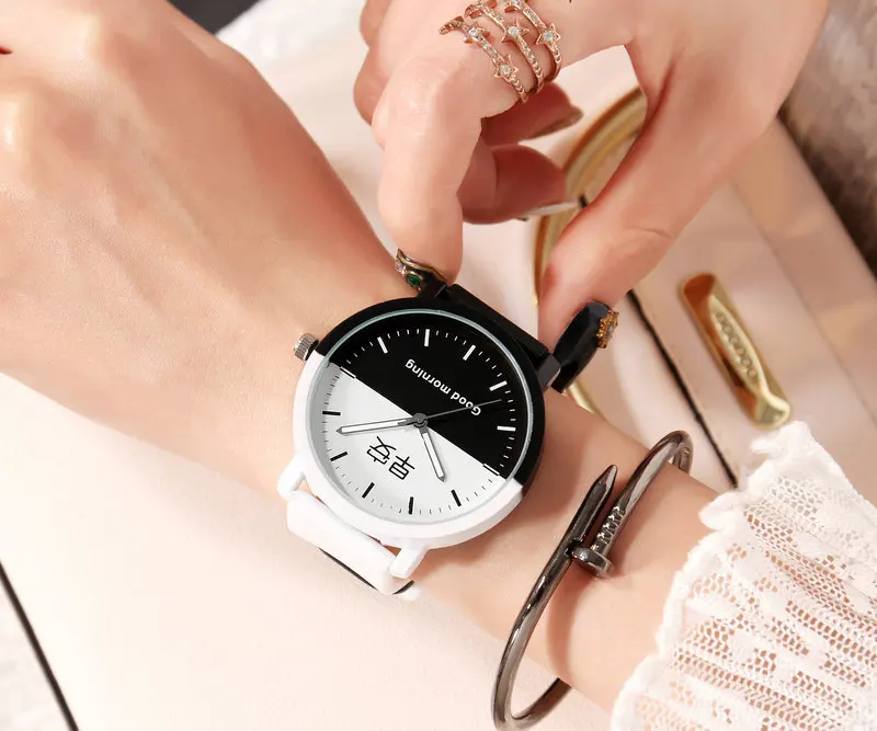 Reloj de cuarzo de cuero con esfera de buenos días para parejas, relojes de moda, tendencia, caja blanca y negra