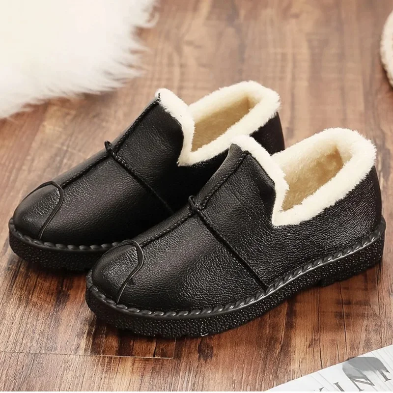 Old Beijing Women's Cotton Shoes Winter Thickened Fleece Warm New Style Anti-slip Fabric Shoes Mom's Autumn Cotton Boots