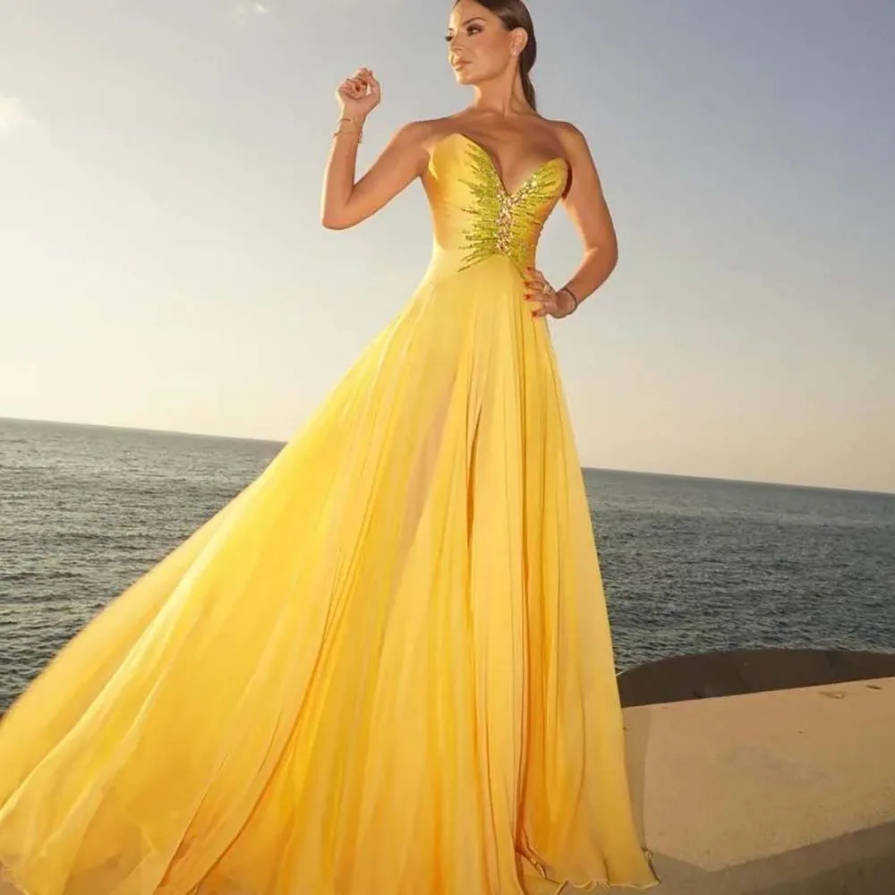 Luxury Yellow Evening Dresses Sequined Draped Sleeveless Gowns For Elegant Women Special Occasion Floor Length Prom Dress