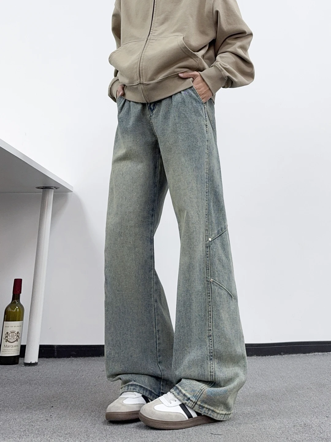 

Retro Waed American Vibe Deconstructed Men's Jeans Spring Loose Straight Leg Cotton Rivet Decorated Casual Faion