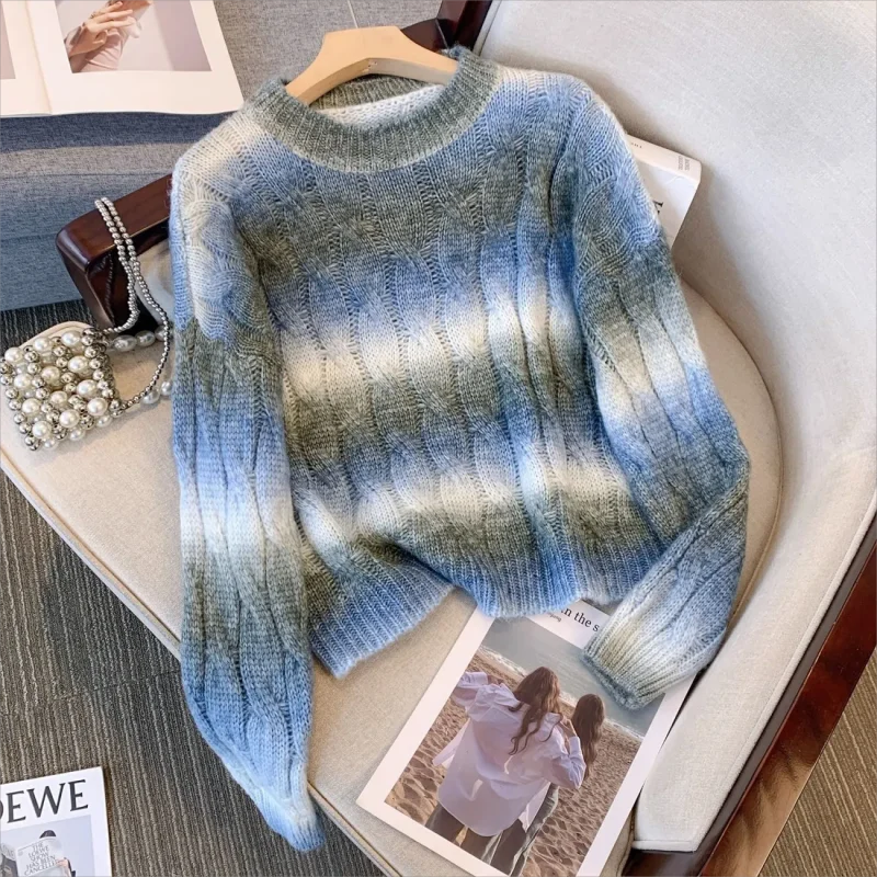 Korean Style Jacket Lazy Wind Women's Gradient Color Long-sleeved Knitted O-neck 2024 New Women's Sweater