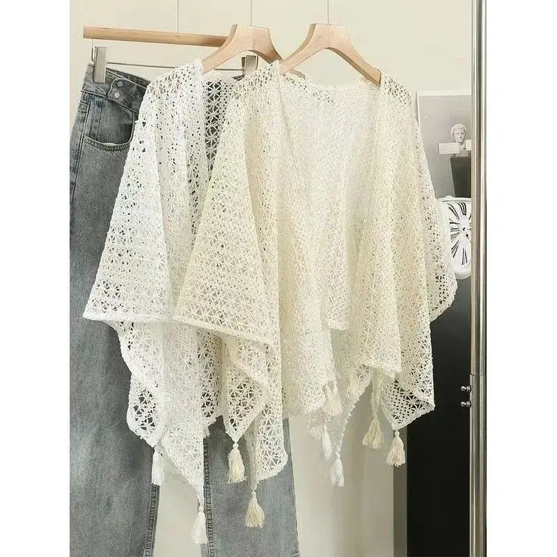 Holiday Travel Wear Tunic Robe Hollow Out Fringe Tassel Shawl Women Vintage Out Asymmetric Loose Capes Graceful Fringes Tops