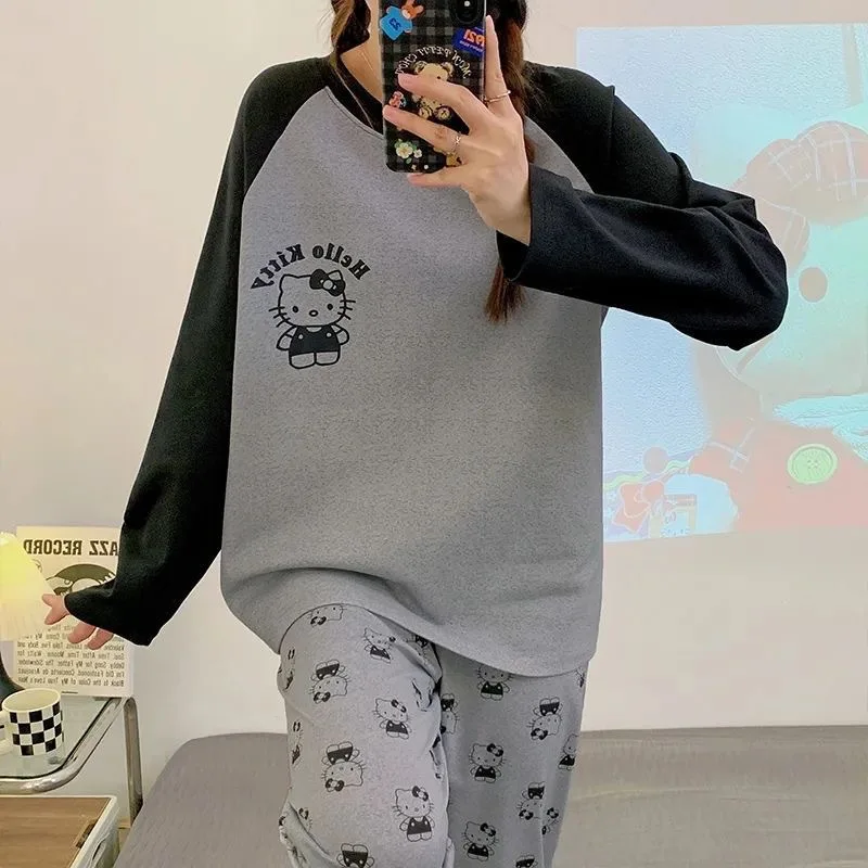 

Kawaii Sanrios Hello Kitty Women's Pajamas Set Anime Cartoon Students Autumn Winter Polyester Long Sleeved Girls Nightwear Gift