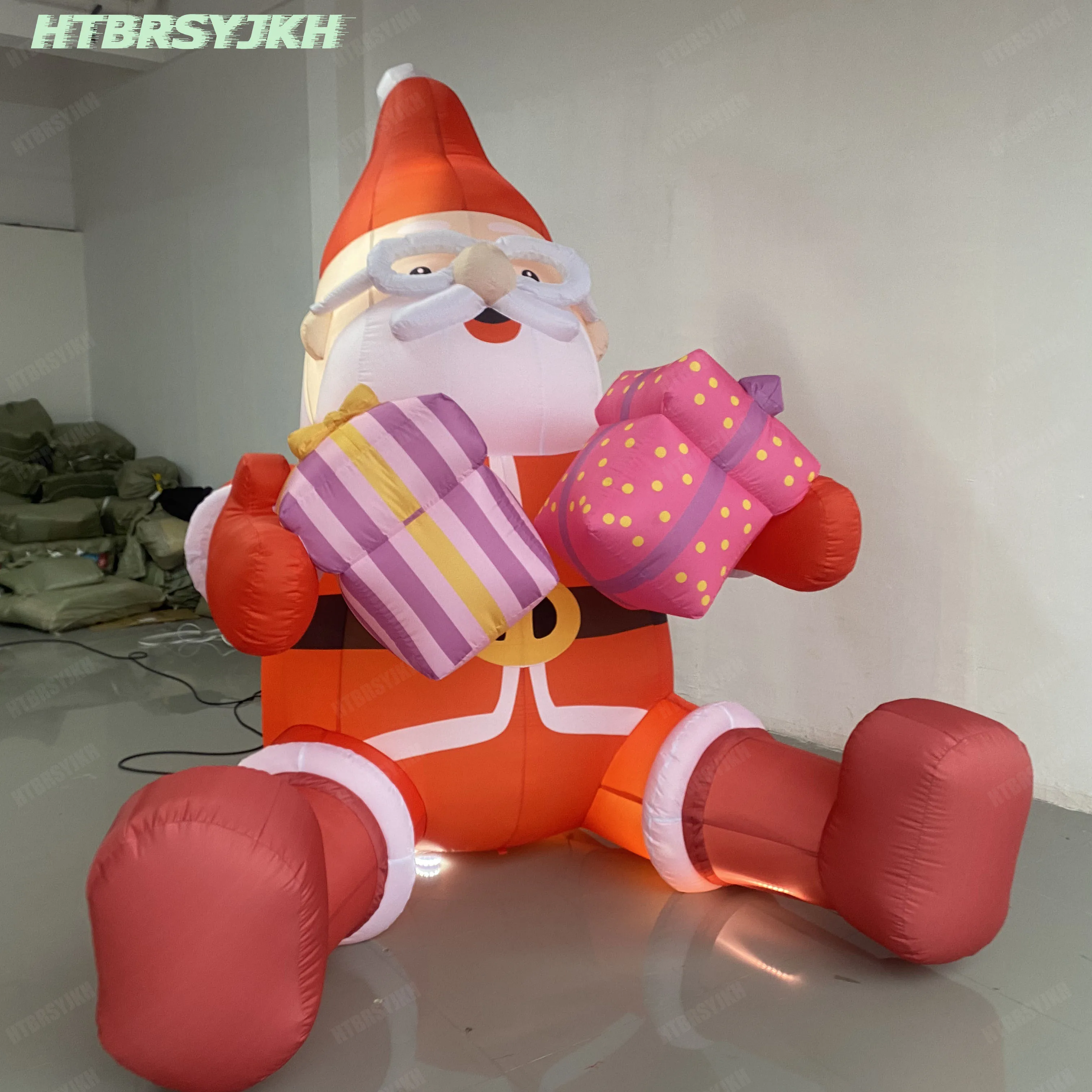 거대한 팽창식 산타 클로스 운반 선물 상자, 공기 블로우, 크리스마스 정원, 마당, 쇼핑몰 장식 소품, 이벤트 광고