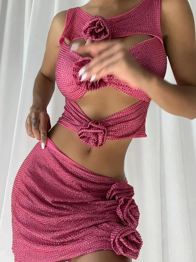 Ensemble mini jupe découpée en diamants pour femmes, col rond, fleur, luxe, sexy, élégant, robe de soirée, boîte de nuit, fête d'anniversaire, nouveau, 2024