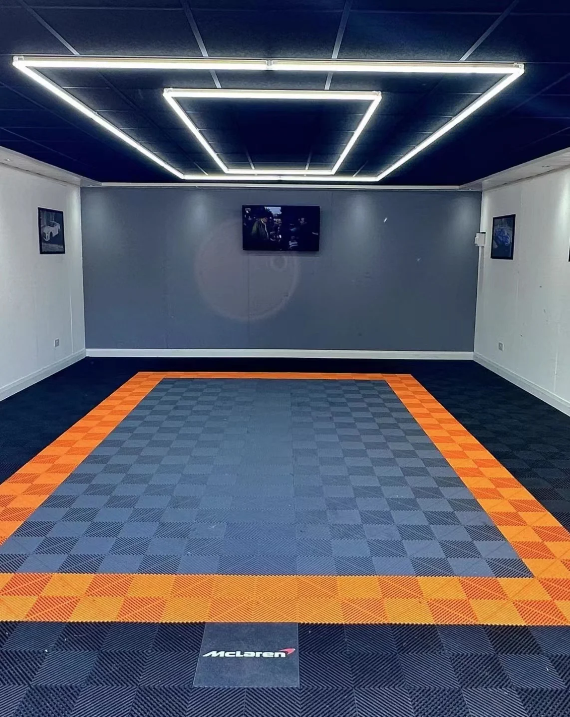 

Industrial Plastic Garage Flooring Mats, Rigid Modular, Colorful Interlocking Tile, Car Detailing Shop Workshop P