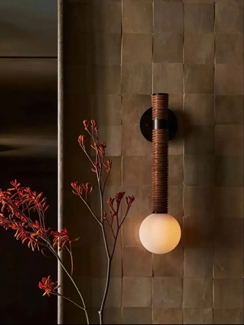 Handmade vintage leather wall lamps retro designer soft decoration hotel bedroom bedside living room pendant wall sconces lights