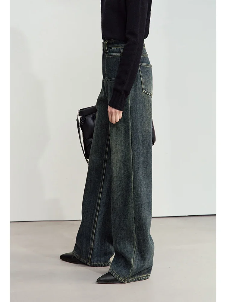AMII Minimalism Women's Vintage Washed Jeans 2024 Winter New Flocking Thickness Loose Straight Wide Leg Trousers Female 12444210
