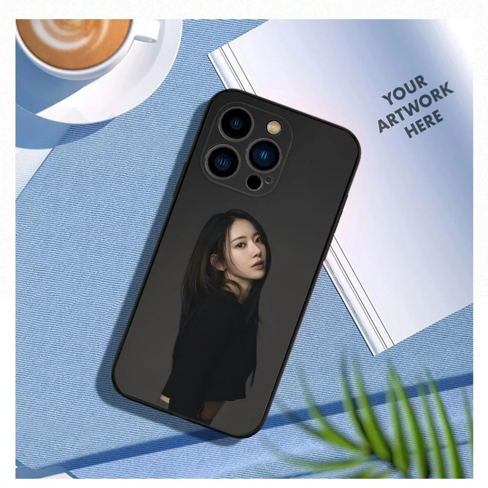 M-Miyawaki Sakura Phone Case For iPhone15,14,13,12 Mini 11 Pro XR,X,XS,MAX 7,8 Plus Silicone Cover Soft Black