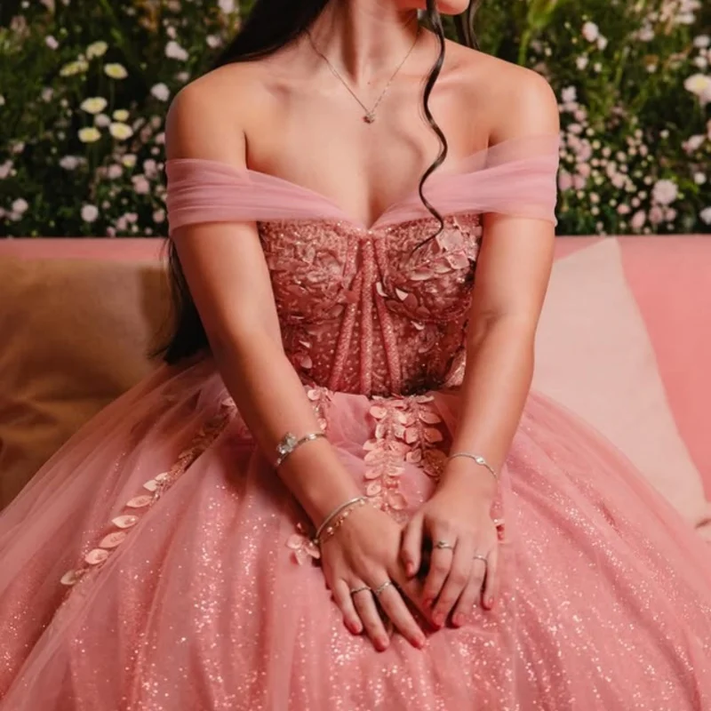 

Pink Quinceanera Dress Lace off-shoulder Tull crystal flower decal vestidos de 15 Quinceanera ﻿Customized