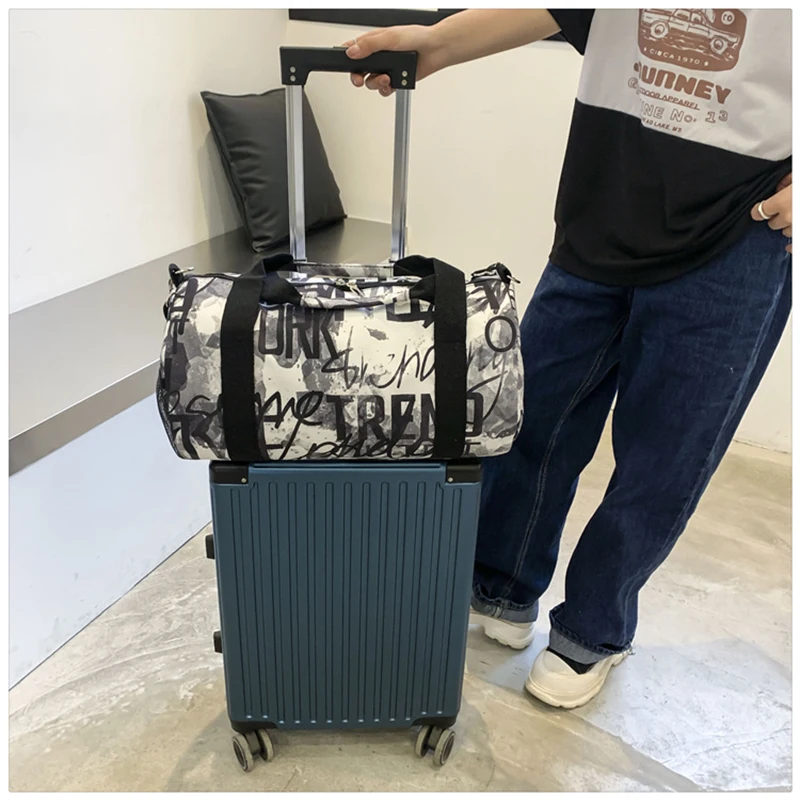 Sports Gym Bags for Man Weekend Travel Yoga Luggage Waterproof Youth Women'S Female Bags 2022 Trend Handbag Swimming Dry and Wet