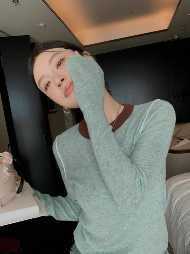 

Contrasting Color Knitted Pullovers 2025 Spring Aesthetic Retro Women Slim Fit Long Sleeve T-shirt Versatile Korean Fashion Tops