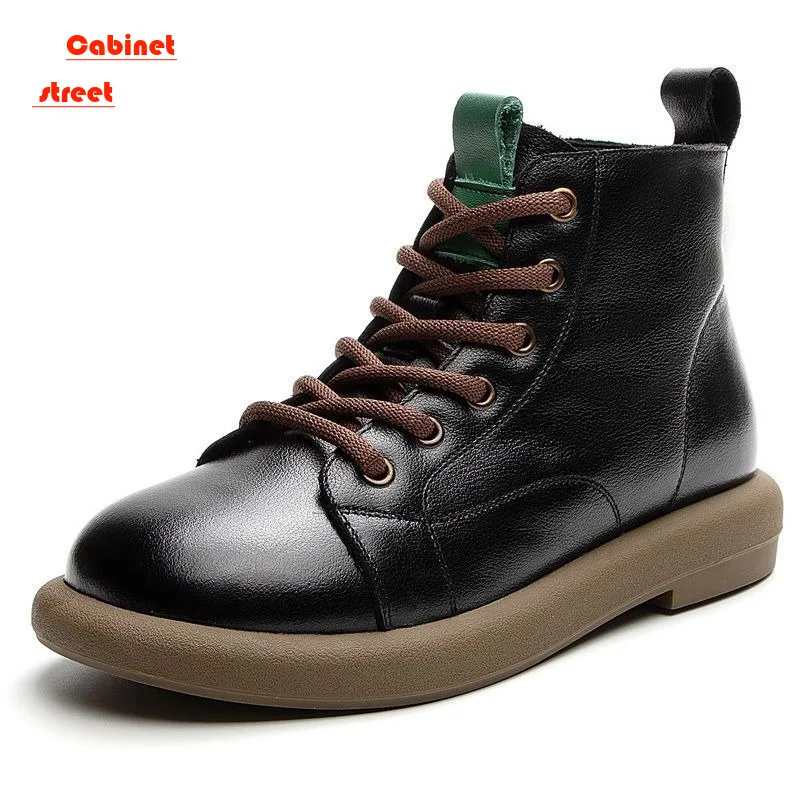 

2024 New Vintage Autumn Winter Boots Lace Up Designer Male Footwear Cow Real Leather Short Boots Retro Desert Boots Man Shoes