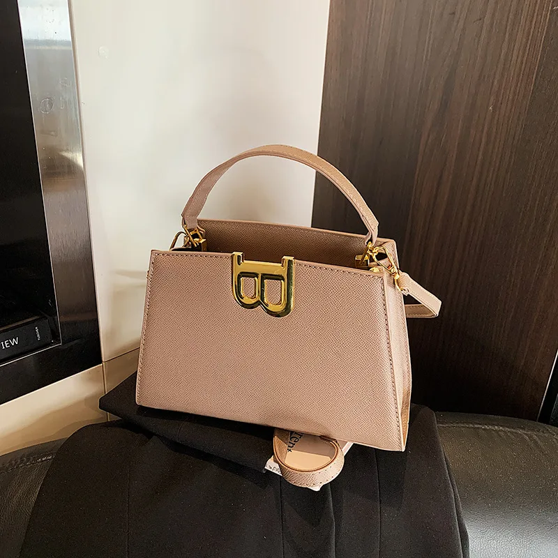 Large capacity temperament women's bag light luxury high sense women's shoulder bag simple letter handbag