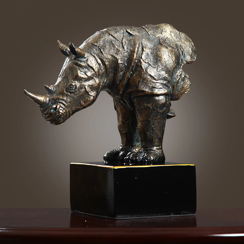 Abstract Resin Rhinoceros Bust Statue Vintage Rhino Sculpture Wildlife Artwork Ornament Craft Home Decoration Office Furnishing