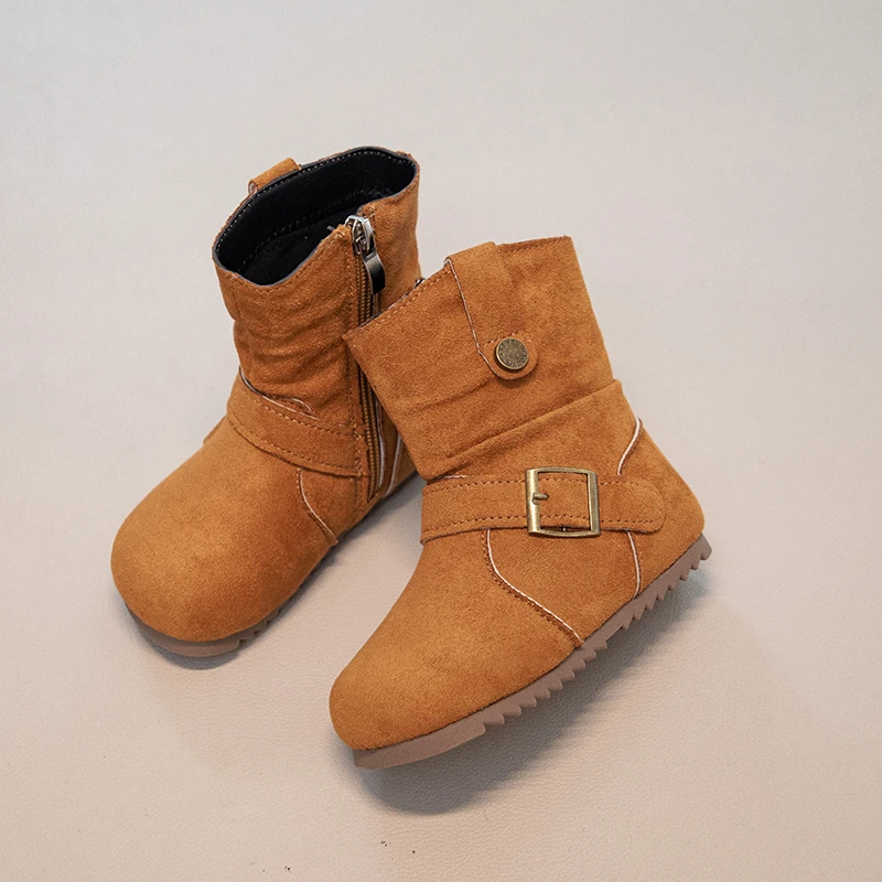 أحذية مزخرفة بإبزيم عتيق للأطفال لخريف وشتاء 2025 النسخة الكورية للأطفال من الأحذية المستديرة لأميرة الرياح.