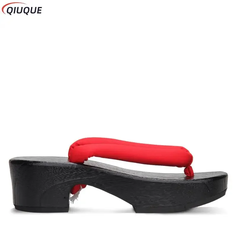 1 par de sandalias Kamado Tanjirou Nezuko Hashibira Inosuke Geta Tomioka Giyuu zuecos Agatsuma Zenitsu chanclas zapatos de Cosplay de Anime