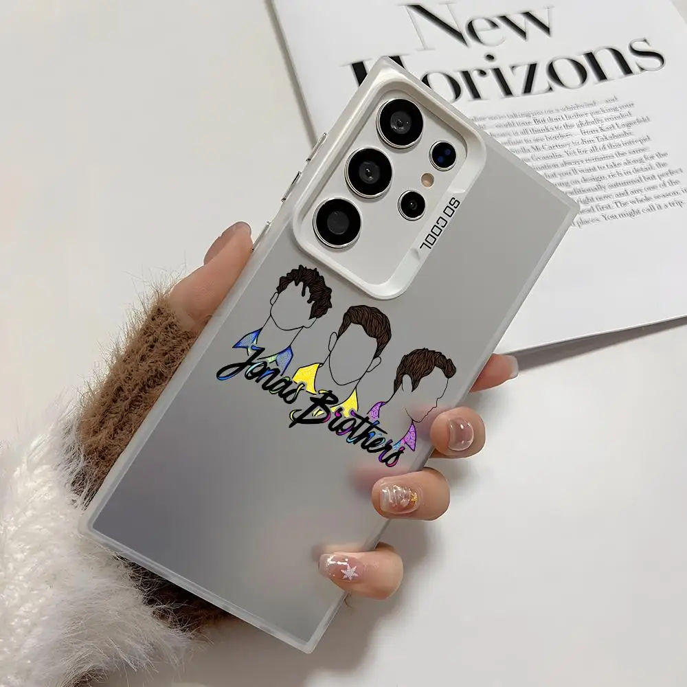 حافظة لهاتف سامسونج جالاكسي S25 Edge S24 S23 S22 S21 S20 Ultra Funda غطاء فضي من السيليكون