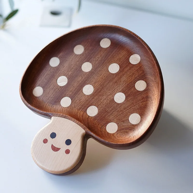 Creative Little Mushroom Plates Dinnerware Pastoral Wind Lovely Creative Snack Plate Solid Wood Japanese Dried Fruit Plate