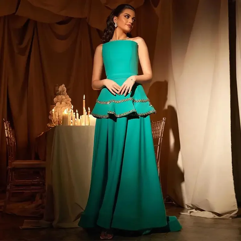 

Little Daisy CustomizedCrystals Peplum Occasion Dresses Strapless Sleeveless Sweep Train A Line Corset Saudi Prom